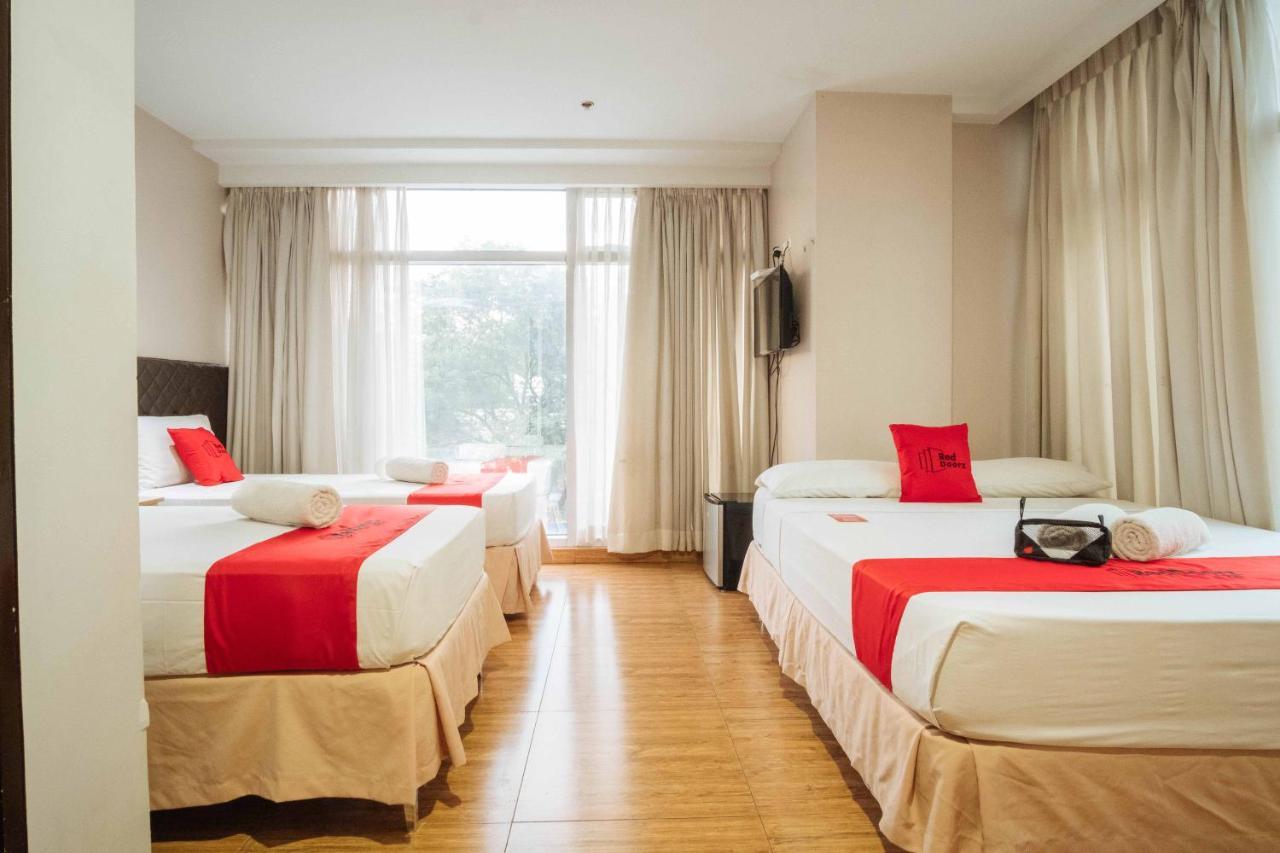 Reddoorz Plus Near Cebu Capitol Kültér fotó